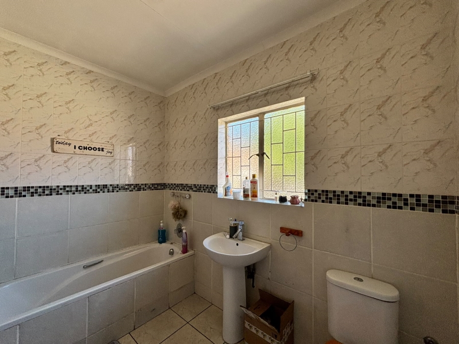 3 Bedroom Property for Sale in Parys Free State